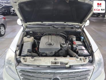 2013 - kg mobility (ssangyong) rexton