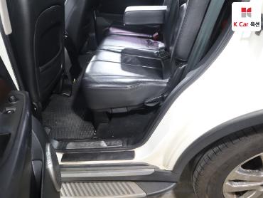 2013 - kg mobility (ssangyong) rexton