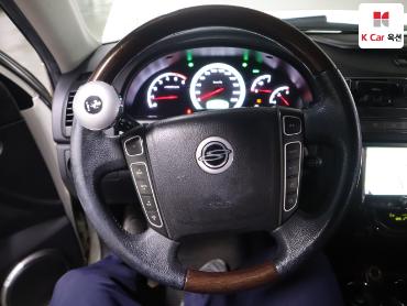 2013 - kg mobility (ssangyong) rexton