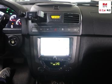 2013 - kg mobility (ssangyong) rexton