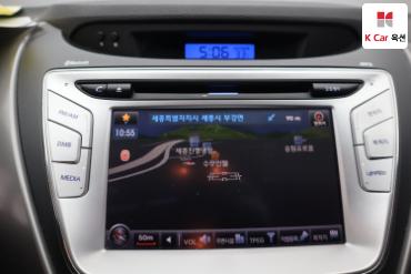 2012 - hyundai avante