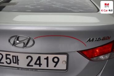2012 - hyundai avante