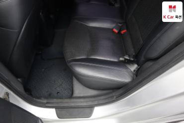 2012 - hyundai avante