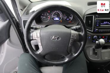 2019 - hyundai grand starex