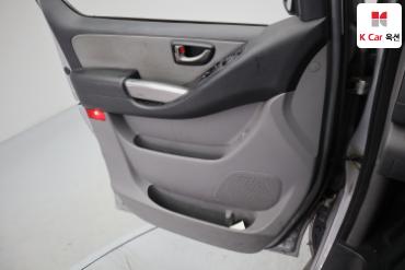 2019 - hyundai grand starex