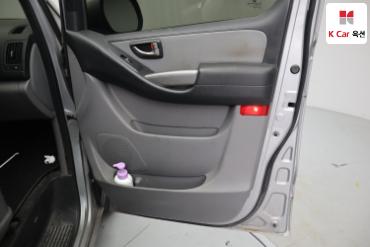 2019 - hyundai grand starex