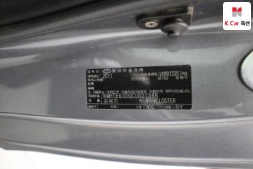 2012 - hyundai veloster