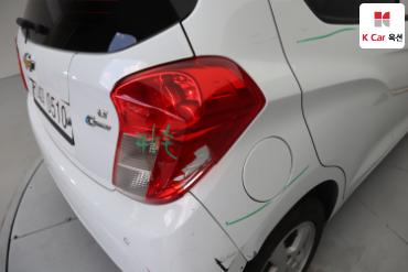 2016 - chevrolet spark