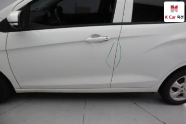 2016 - chevrolet spark