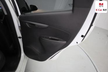 2016 - chevrolet spark