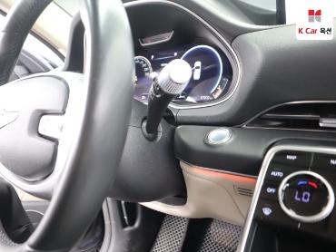 2021 - genesis gv80