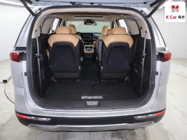 2021 - kia carnival