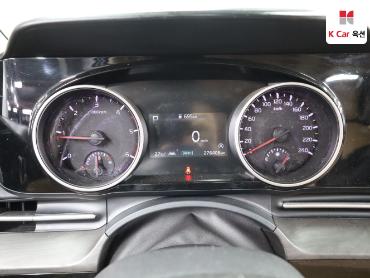 2021 - kia carnival
