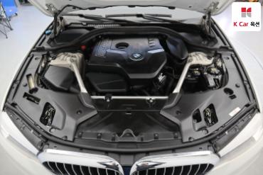 2019 - bmw 5 series