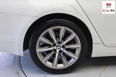 2019 - bmw 5 series