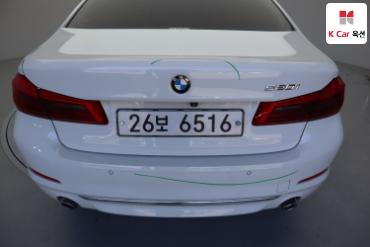 2019 - bmw 5 series
