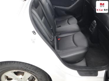 2014 - hyundai avante