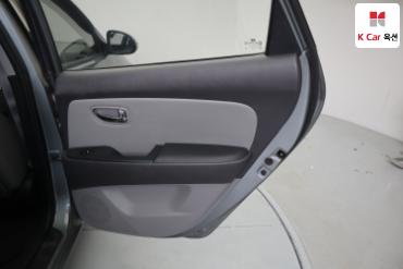 2010 - hyundai avante