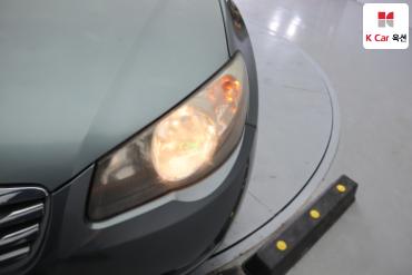 2010 - hyundai avante