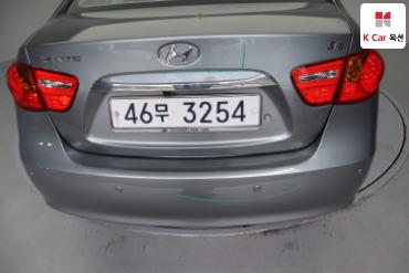 2010 - hyundai avante