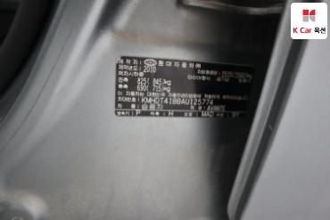 2010 - hyundai avante