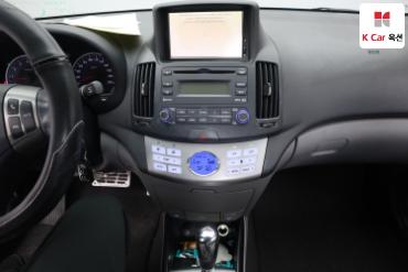 2010 - hyundai avante