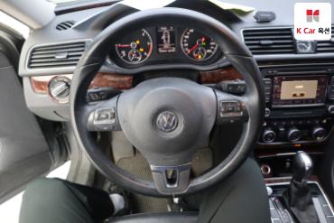 2013 - volkswagen passat