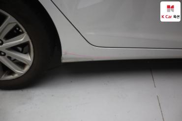 2014 - hyundai avante
