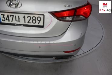 2014 - hyundai avante