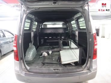 هيونداي Grand Starex 2021 — صورة 24