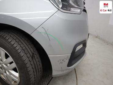 هيونداي Grand Starex 2021 — صورة 33