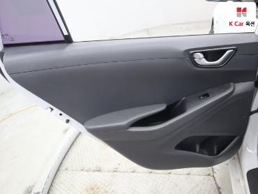 2018 - hyundai ioniq