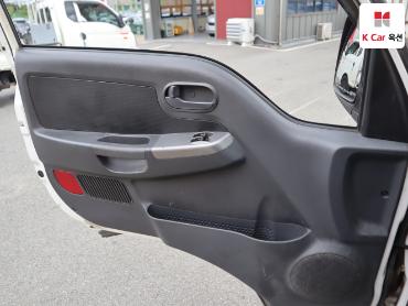 2020 - kia bongo iii