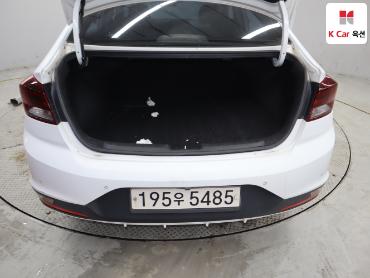 2020 - hyundai avante