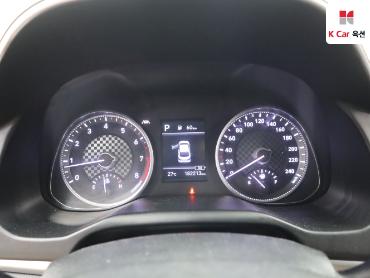 2020 - hyundai avante