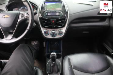 2017 - chevrolet spark