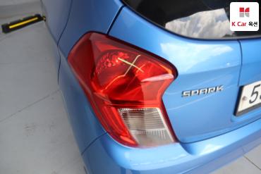 2017 - chevrolet spark