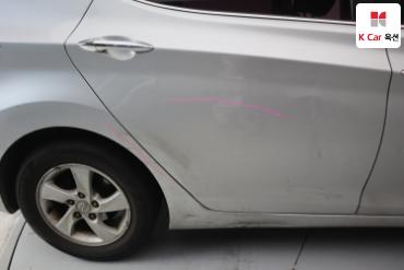 2014 - hyundai avante