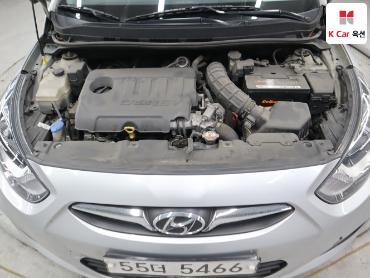 2014 - hyundai accent