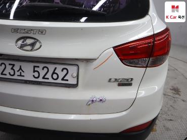 2011 - hyundai tucson