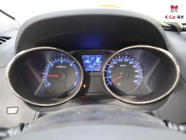 2011 - hyundai tucson