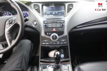 2016 - hyundai grandeur