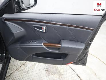 2010 - hyundai grandeur
