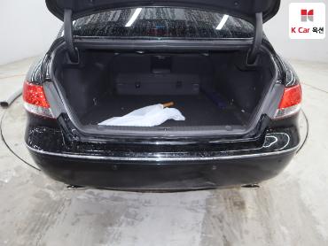2010 - hyundai grandeur