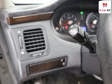 2010 - hyundai grandeur