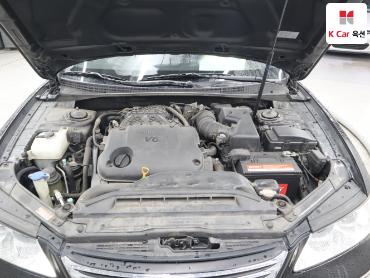 2010 - hyundai grandeur