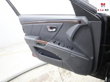 2010 - hyundai grandeur