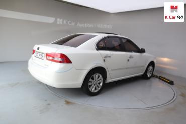 2010 - kia roche