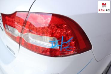 2010 - kia roche