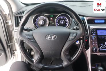 2010 - hyundai sonata